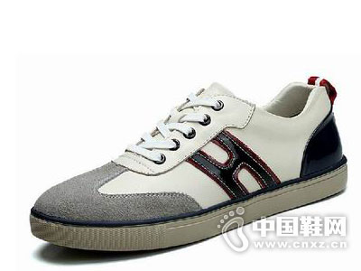 ��ţ����2015�¿�����Ь