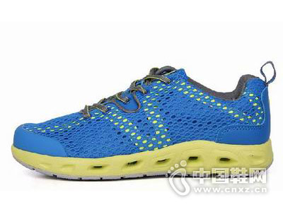 ����2015�¿��˶�Ь