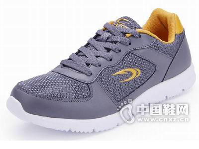 ����2015�¿��˶�Ь