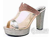 ӡ����2015�¿���Ь