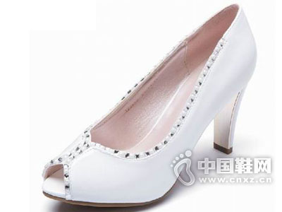 ŷ����2015�¿��Ʒ