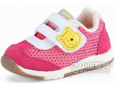 ��ʿ��2015�¿�ͯЬ�˶�Ь