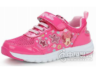 ��ʿ��2015�¿�ͯЬ�˶�Ь