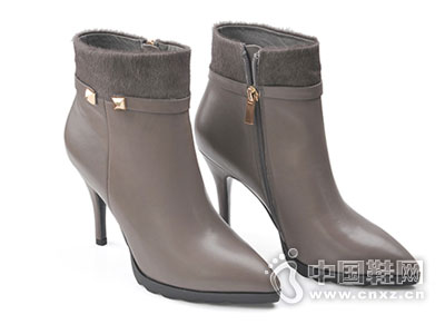 ����Ů2015�¿��Ʒ