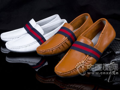 ��˹��2015�¿��Ʒ