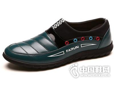 ������Ь2015���ļ�͸����ʿ�ճ�����ţƤЬ��Ƥ��ƷӢ������Ь��