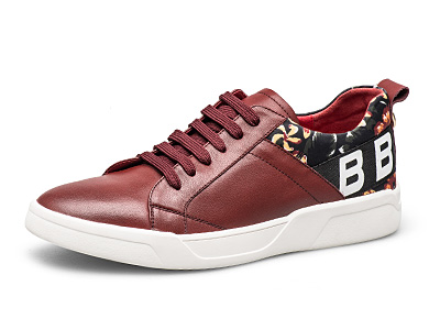 �Ǳ�����2015�¿���Ь���а�Ь