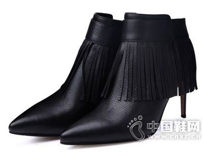 ����ŮЬ2015�¿��Ʒ