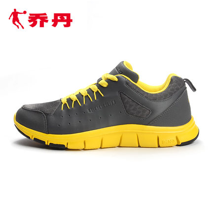 �ǵ��ܲ�Ь��Ь�¿������˶�Ь