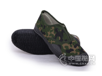 һ��Ӯ�¿��Ь����ɫ