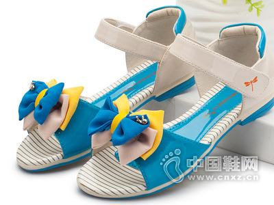 ������ͯЬ �¿�2015Ůͯ��Ь����Ь ���������ʱ����Ů��Ь