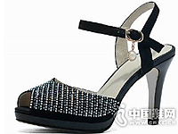 �ݲ�ʫ2015�¿�ŮЬ��Ʒ