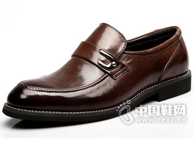 ����2015�¿���Ь