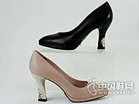 ������2015�¿�ŮʱװЬ��Ʒ