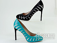 ������2015�¿�ŮʱװЬ��Ʒ