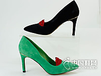 ������2015�¿�ŮʱװЬ��Ʒ