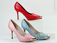 ������2015�¿�ŮʱװЬ��Ʒ