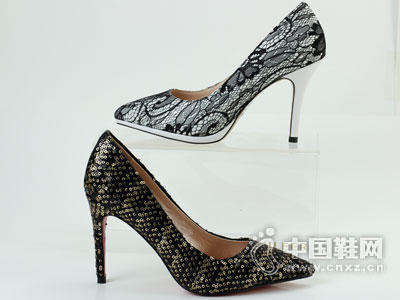 ������2015�¿�ŮʱװЬ��Ʒ