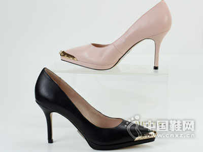 ������2015�¿�ŮʱװЬ��Ʒ