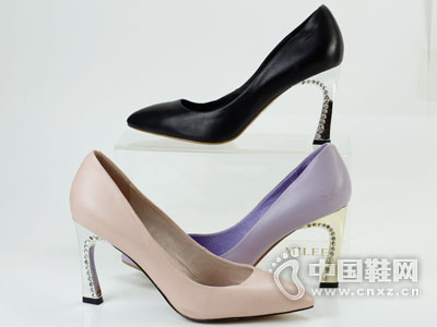 ������2015�¿�ŮʱװЬ��Ʒ