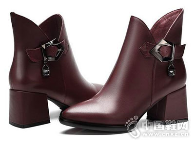 2015�Ȱ�����ŮЬ�¿��Ʒ