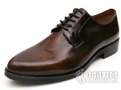 ���2015�¿���Ь����