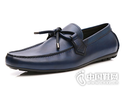 ���2015�¿���Ь����