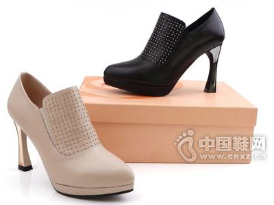 ������ŮЬ2015�¿��Ʒ