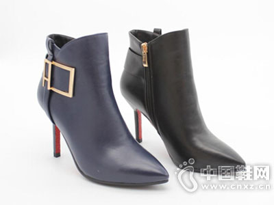 ����ŮЬ2015�¿��Ʒ