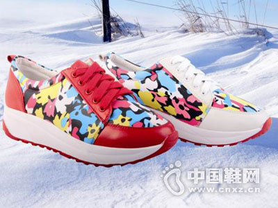 ������2015�¿�ŮЬ��Ʒ