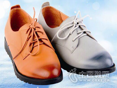 ������2015�¿�ŮЬ��Ʒ