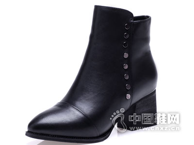 ��ɳ����ƤŮЬ�¿��Ʒ