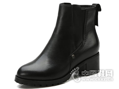 ������ɯŮЬ�¿��Ʒ