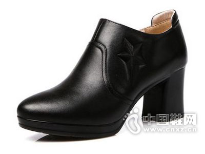 ��������Ƥ����Ь�¿��Ʒ