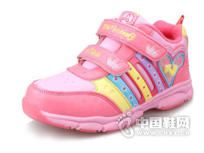 ������ʱ��ͯЬ�¿��Ʒ