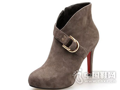 �ɶ���ŮЬ�¿��Ʒ