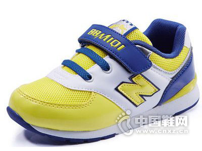 �ٱ��������ж�ͯ�˶�Ь2016�¿��Ʒ