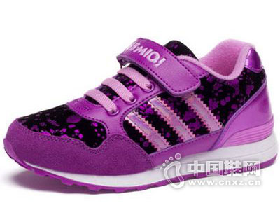 �ٱ��������ж�ͯ�˶�Ь2016�¿��Ʒ