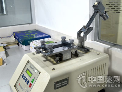 �зı������֤�豸