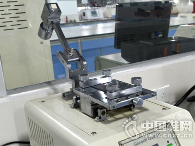 �зı������֤�豸