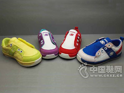 �ڷ�ʱ��ͯ�˶�����Ь�¿��Ʒ