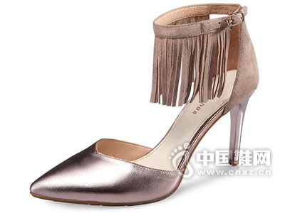 ����˹����ŮЬ2016�¿��Ʒ