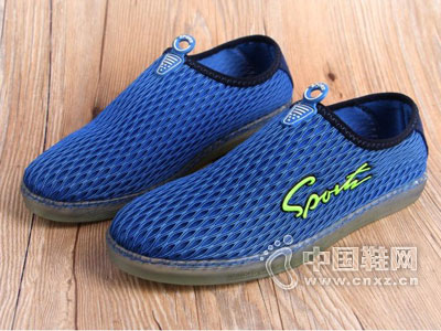 ��˹����Ь2016�¿��Ʒ