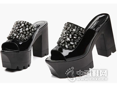 ��������ŮЬ2016�¿��Ʒ