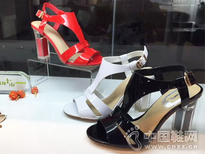 ��ɰ�ֹ���ƤЬ2016���¿��Ʒ