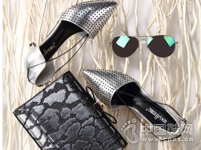 ��˼QŮЬ2016�¿��Ʒ