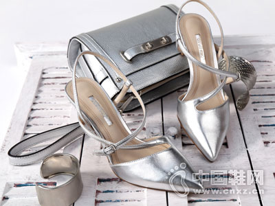 ��˼QŮЬ2016�¿��Ʒ