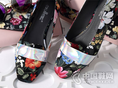 ��˼QŮЬ2016�¿��Ʒ