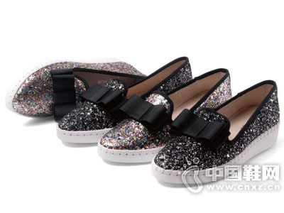 ��˹����ƤŮЬ2016�¿��Ʒ