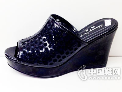 ˫��ƤЬ2016�¿��Ʒ